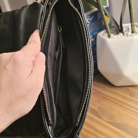 Leather Shoulder Bag - Picture 6 of 10